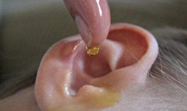 ماذا يحدث عند وضع نقطة زيت داخل الأذن؟